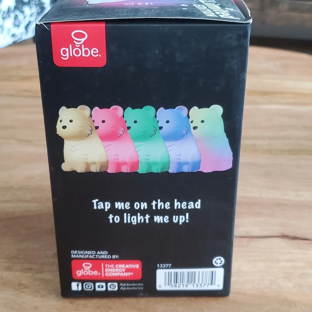 Globe LED Color Changing Lamp